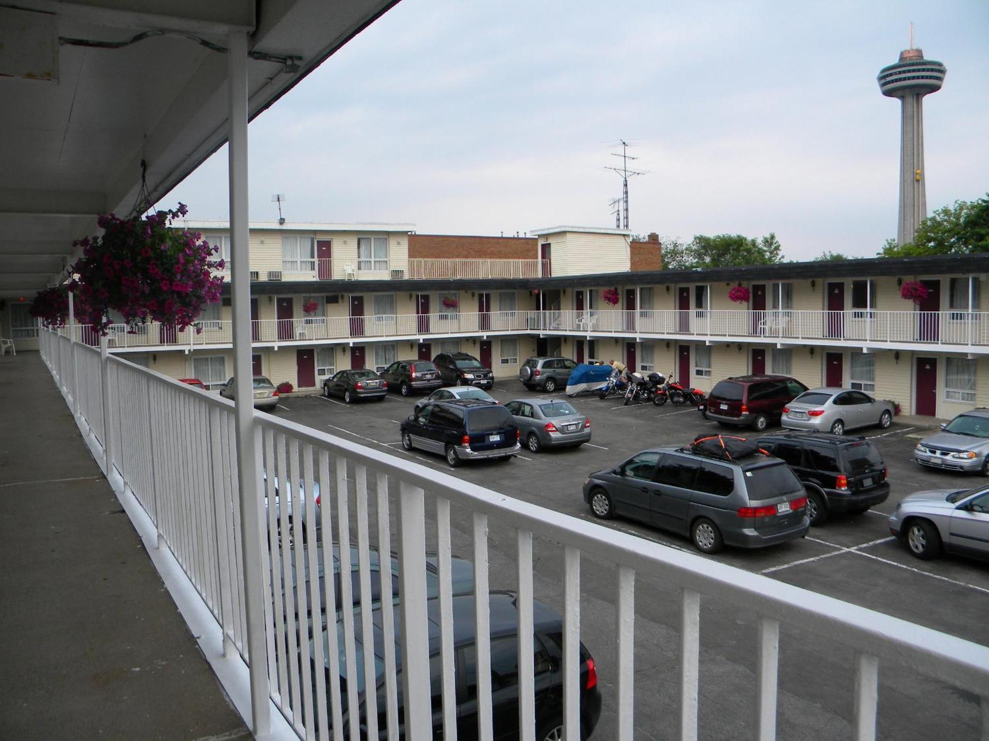 Fairway By The Falls Motel Niagara Falls